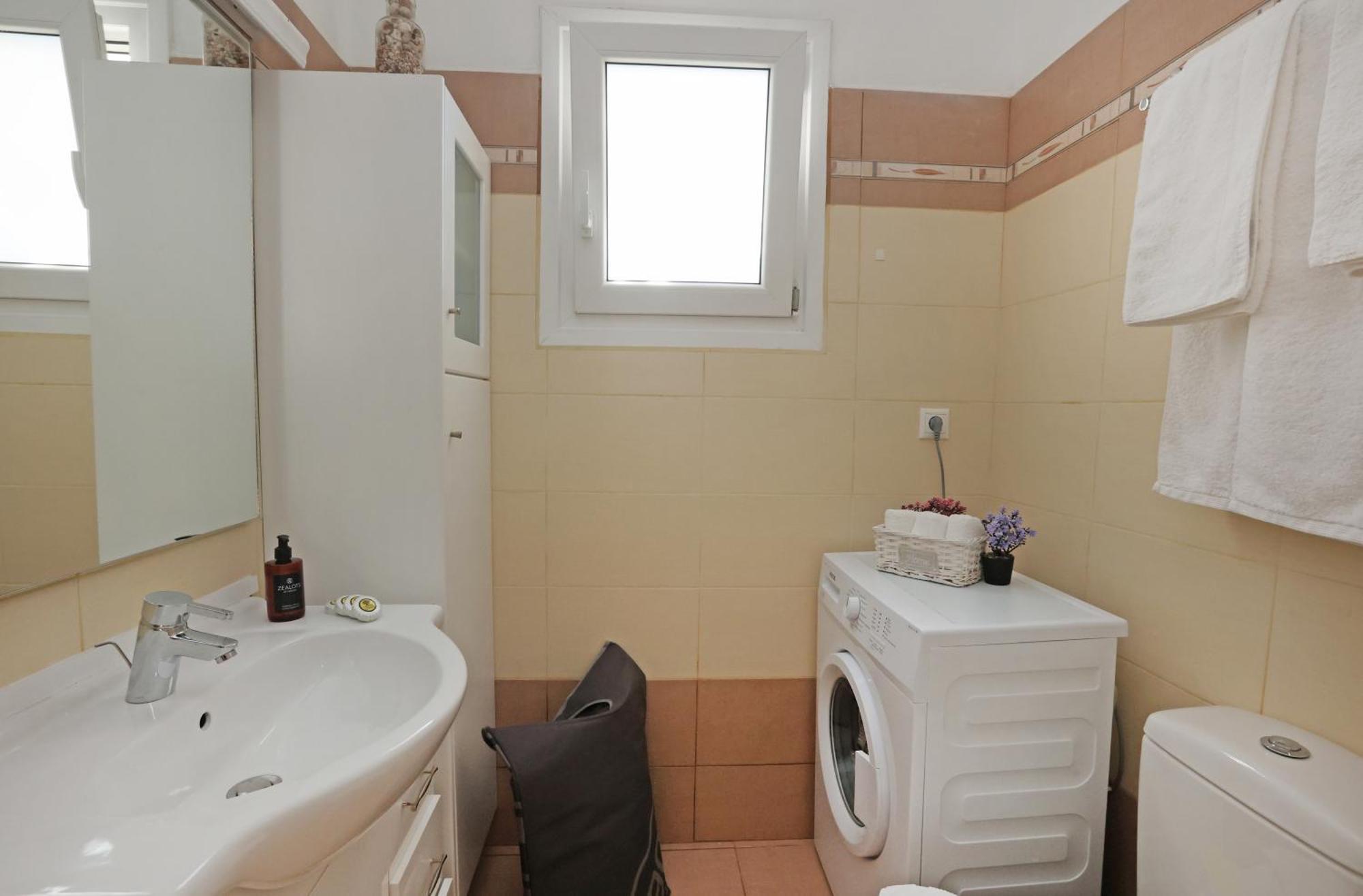 San Nikolas View Guest House Ermoupoli Esterno foto