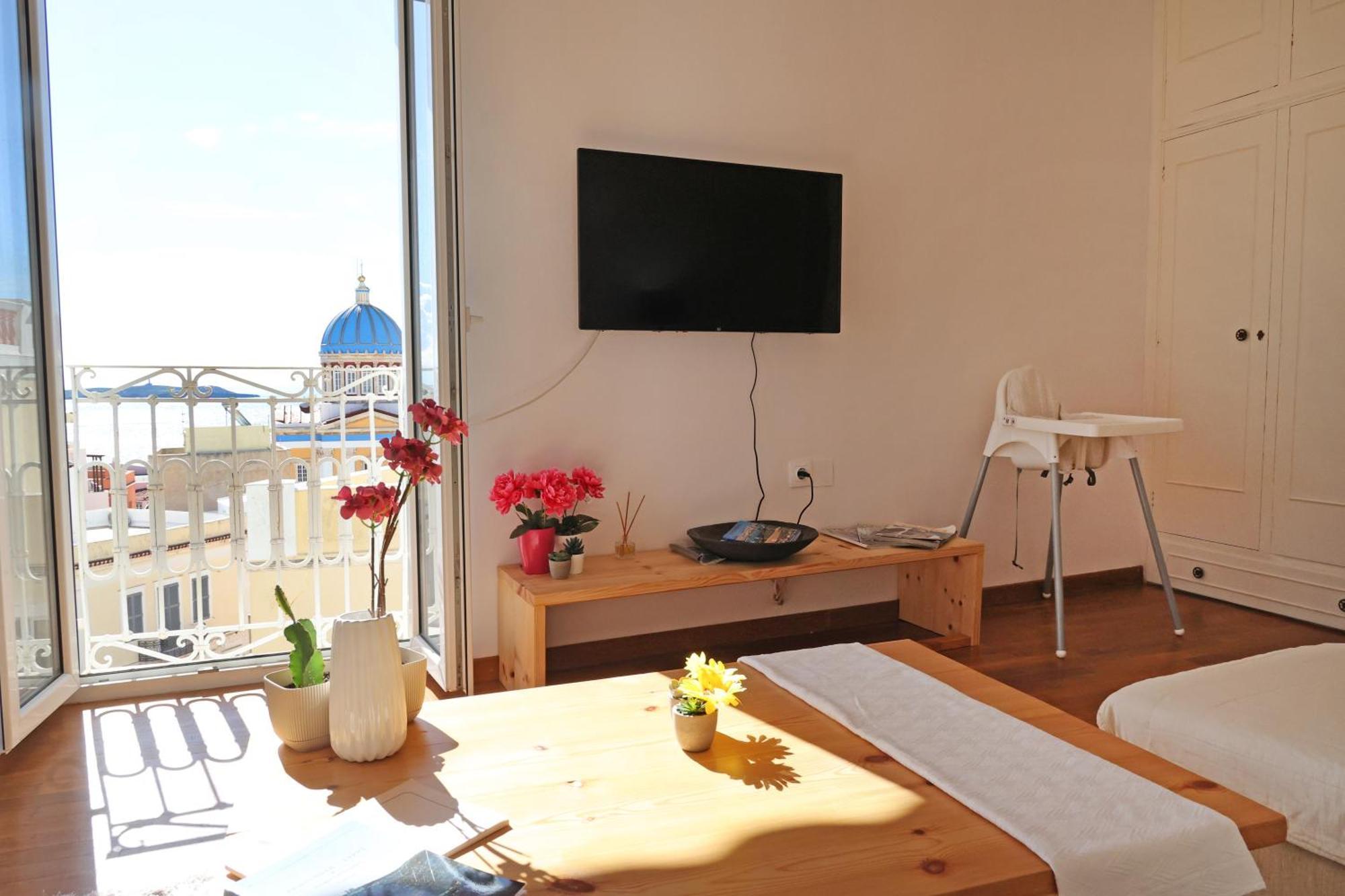 San Nikolas View Guest House Ermoupoli Esterno foto