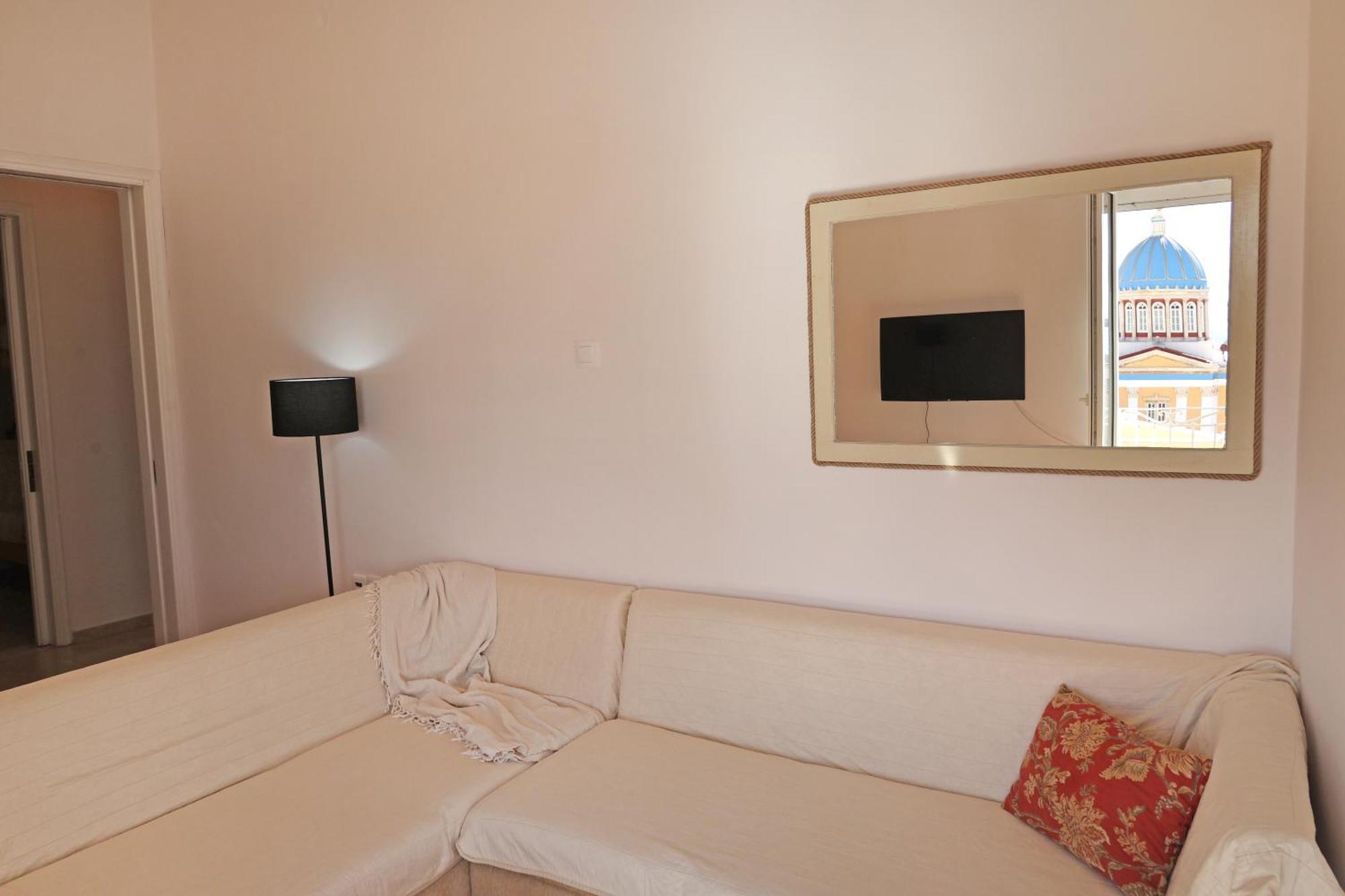 San Nikolas View Guest House Ermoupoli Esterno foto