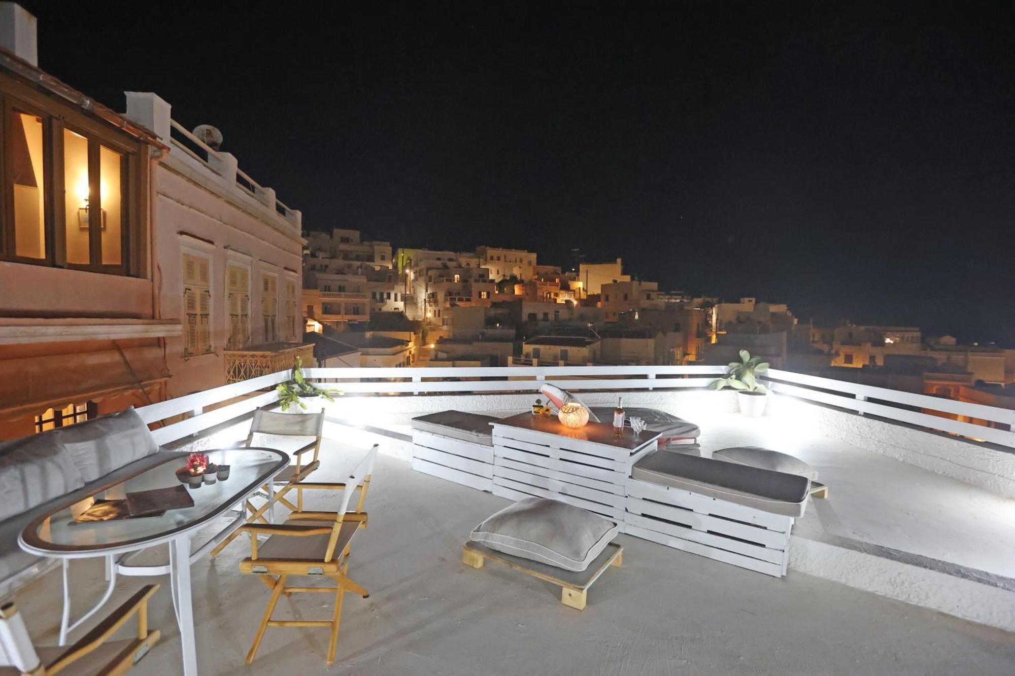 San Nikolas View Guest House Ermoupoli Esterno foto